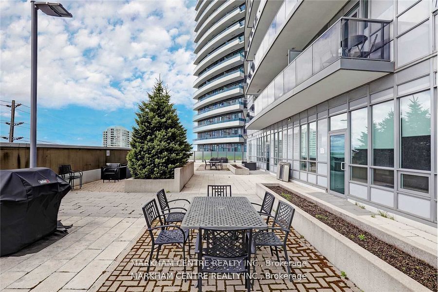 7171 Yonge Street 1805 Property Photo 21