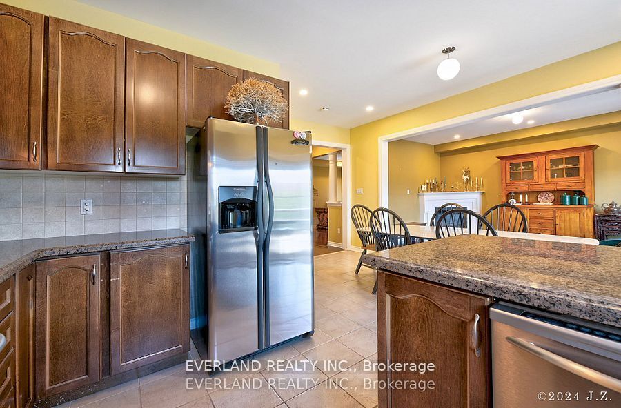 12 Ferretti Street Property Photo 15