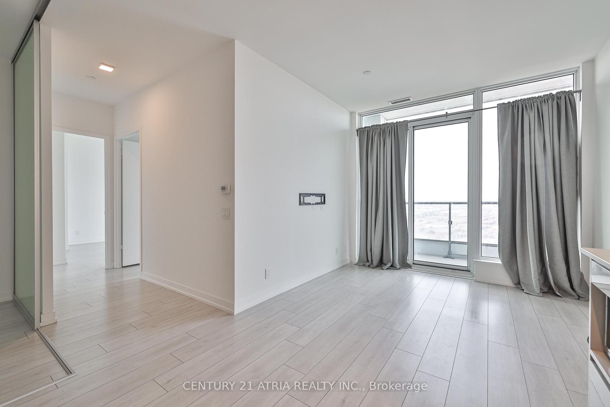 #2901 - 898 Portage Parkway Property Photo