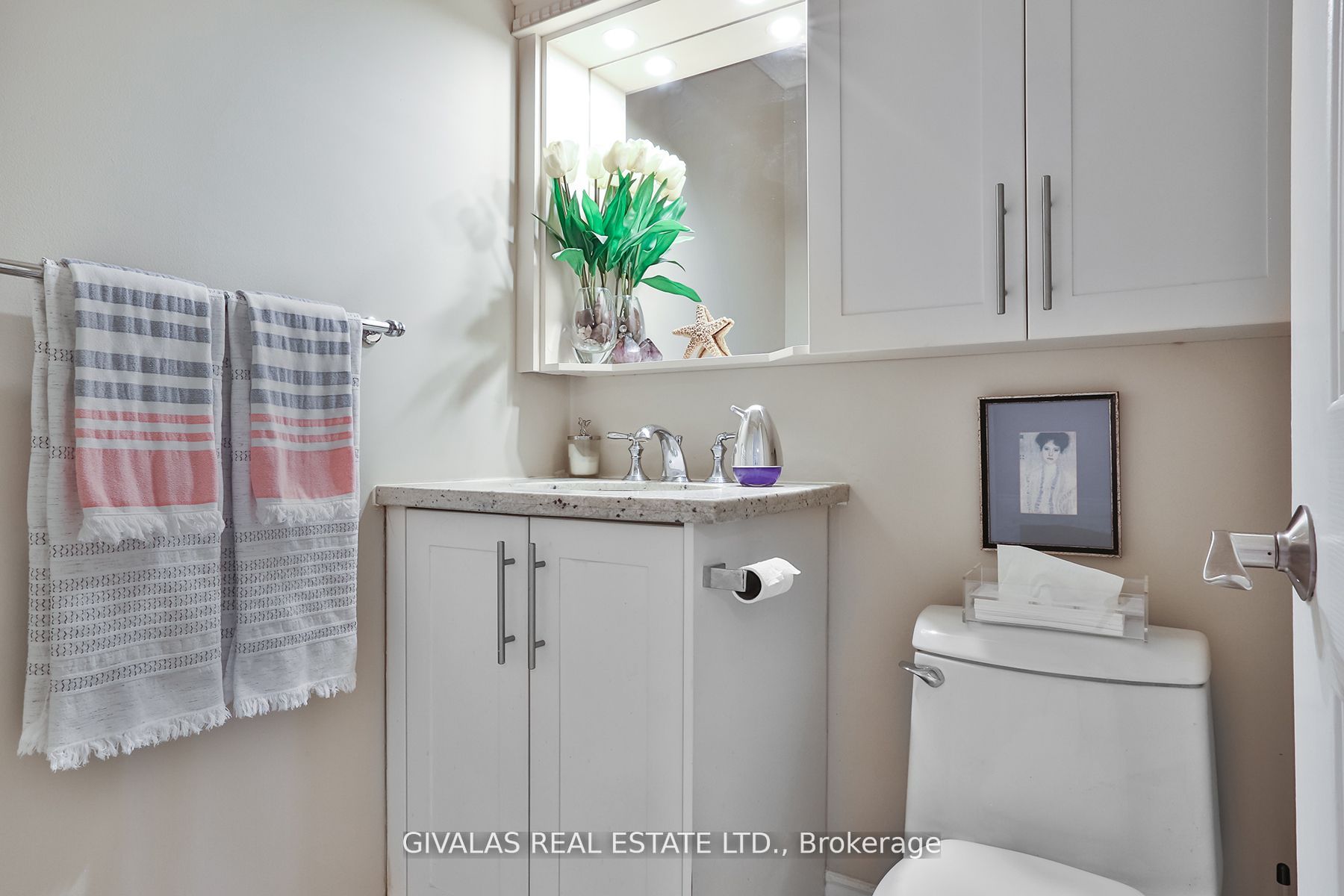 25 Sala Drive Property Photo 15