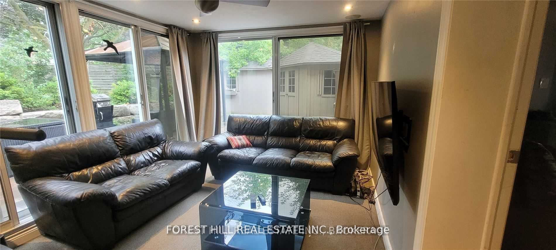 9 Vistaview Boulevard Property Photo 16