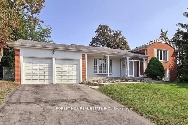 73 Riverside Boulevard Property Photo 4