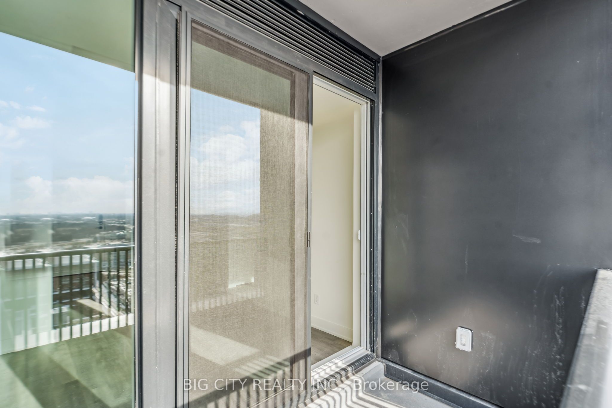 #2301 - 38 Andre De Grasse Street Property Photo 22