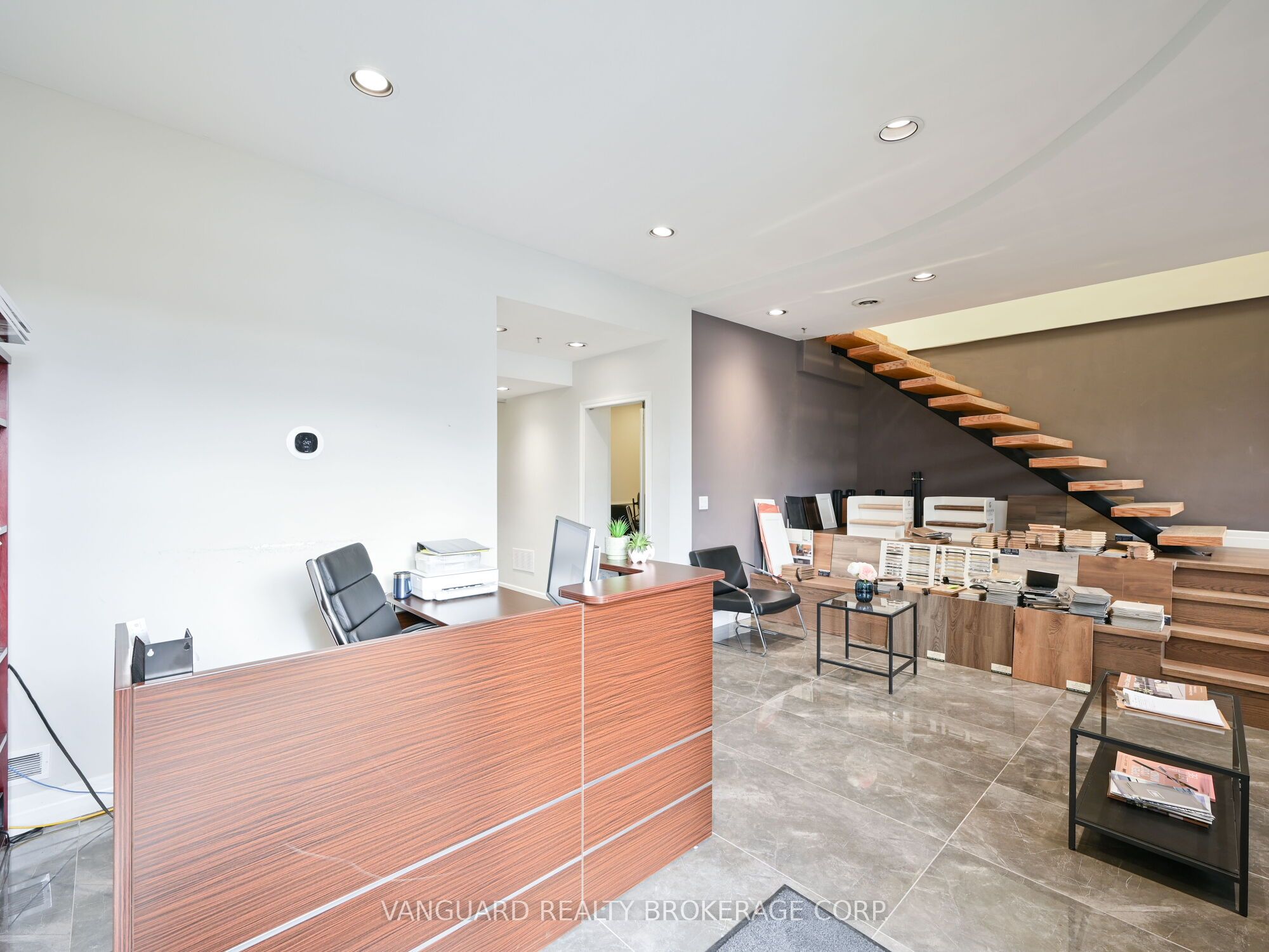 40 Pippin Road 5 & 6 Property Photo 20