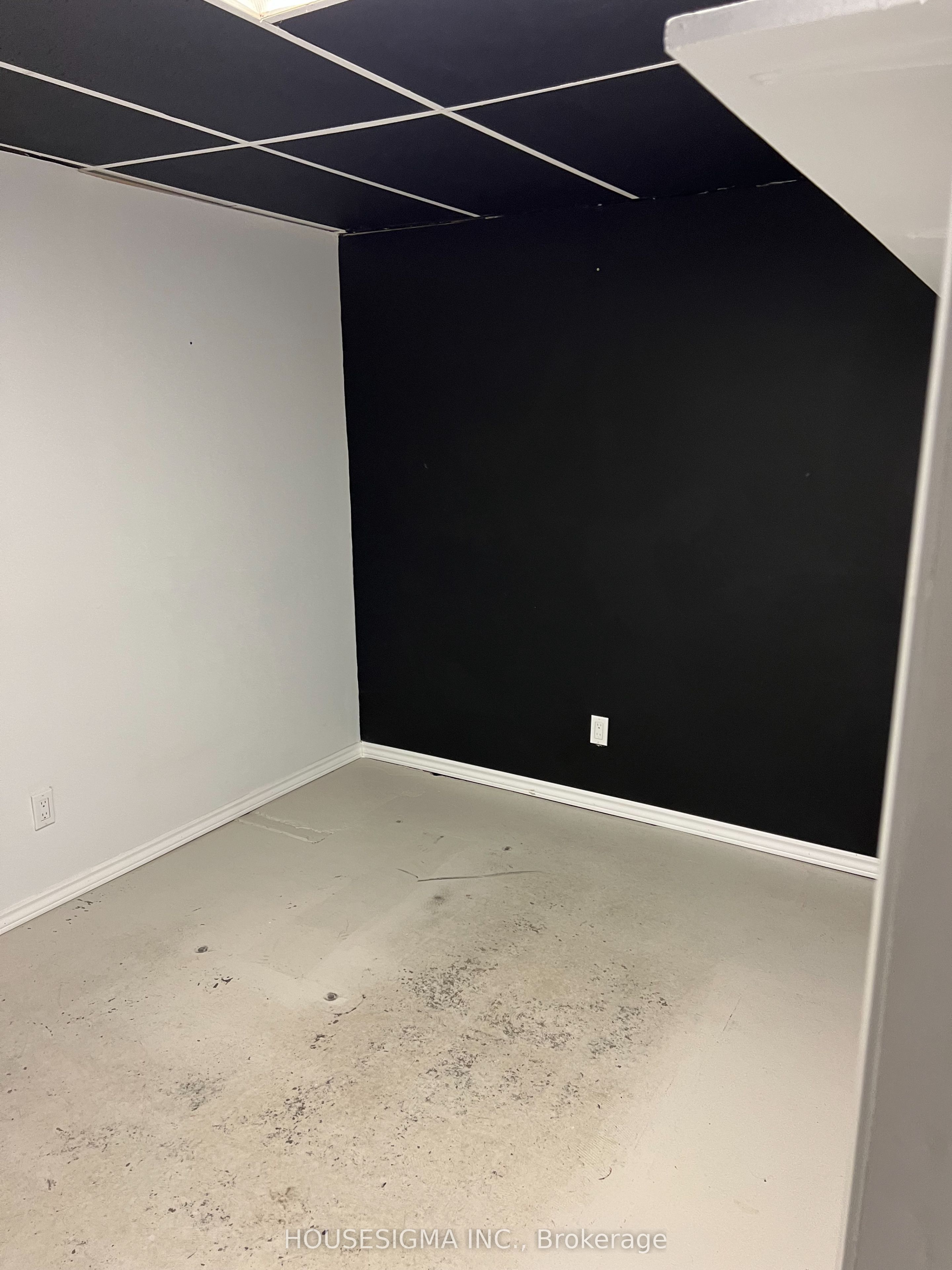 111 High Street Property Photo 11