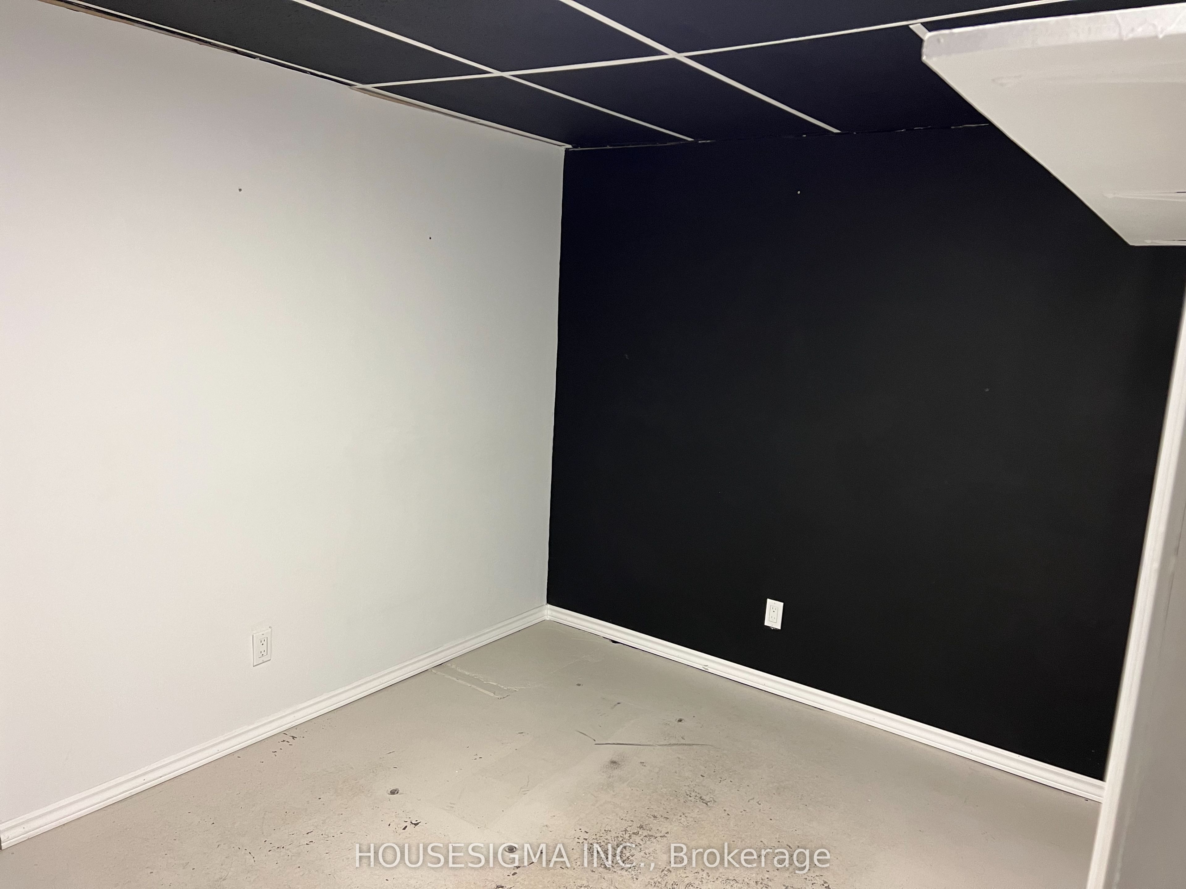 111 High Street Property Photo 12