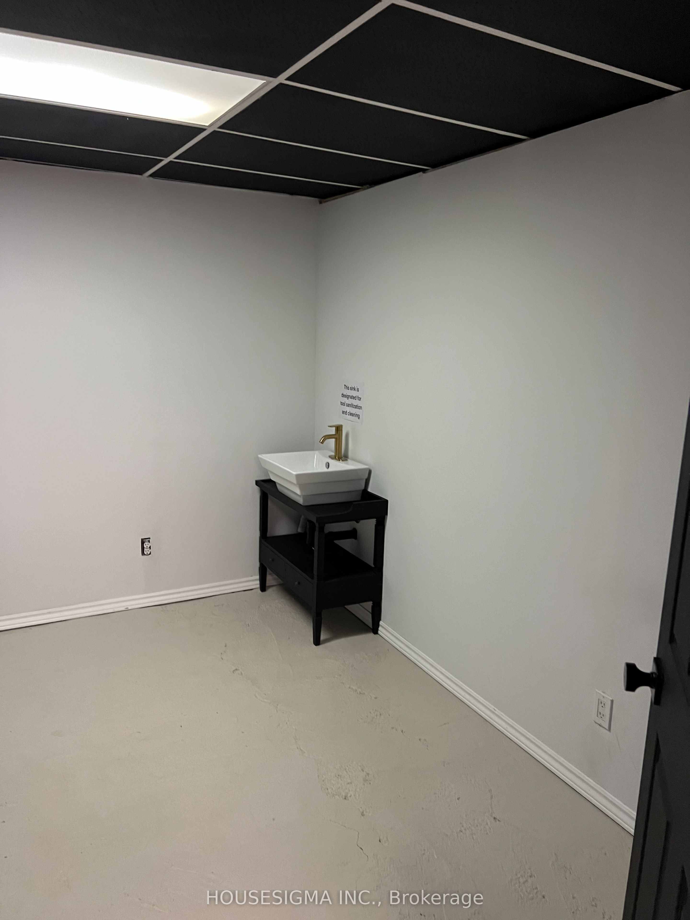 111 High Street Property Photo 19