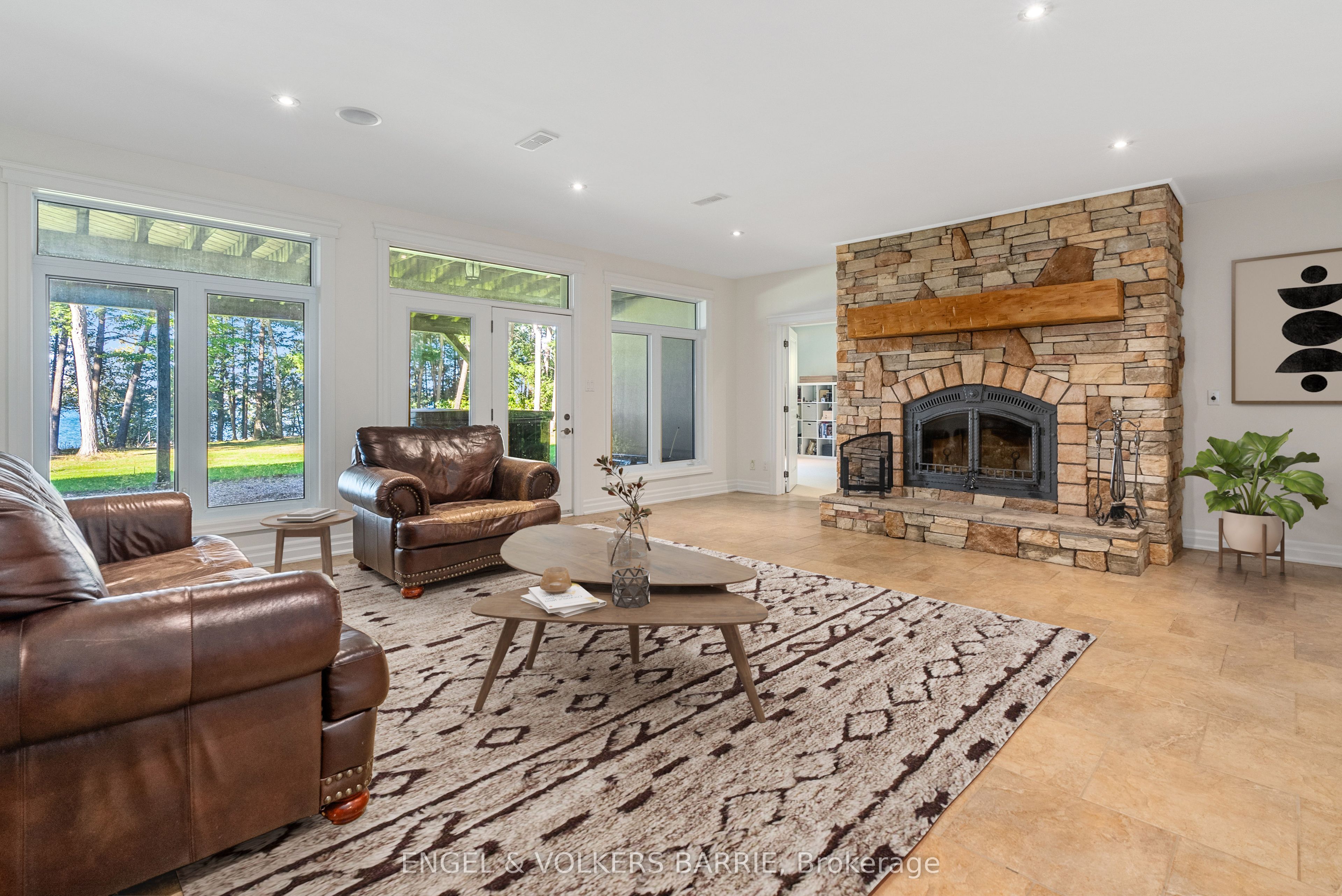 1220 Shoreview Drive Property Photo 10