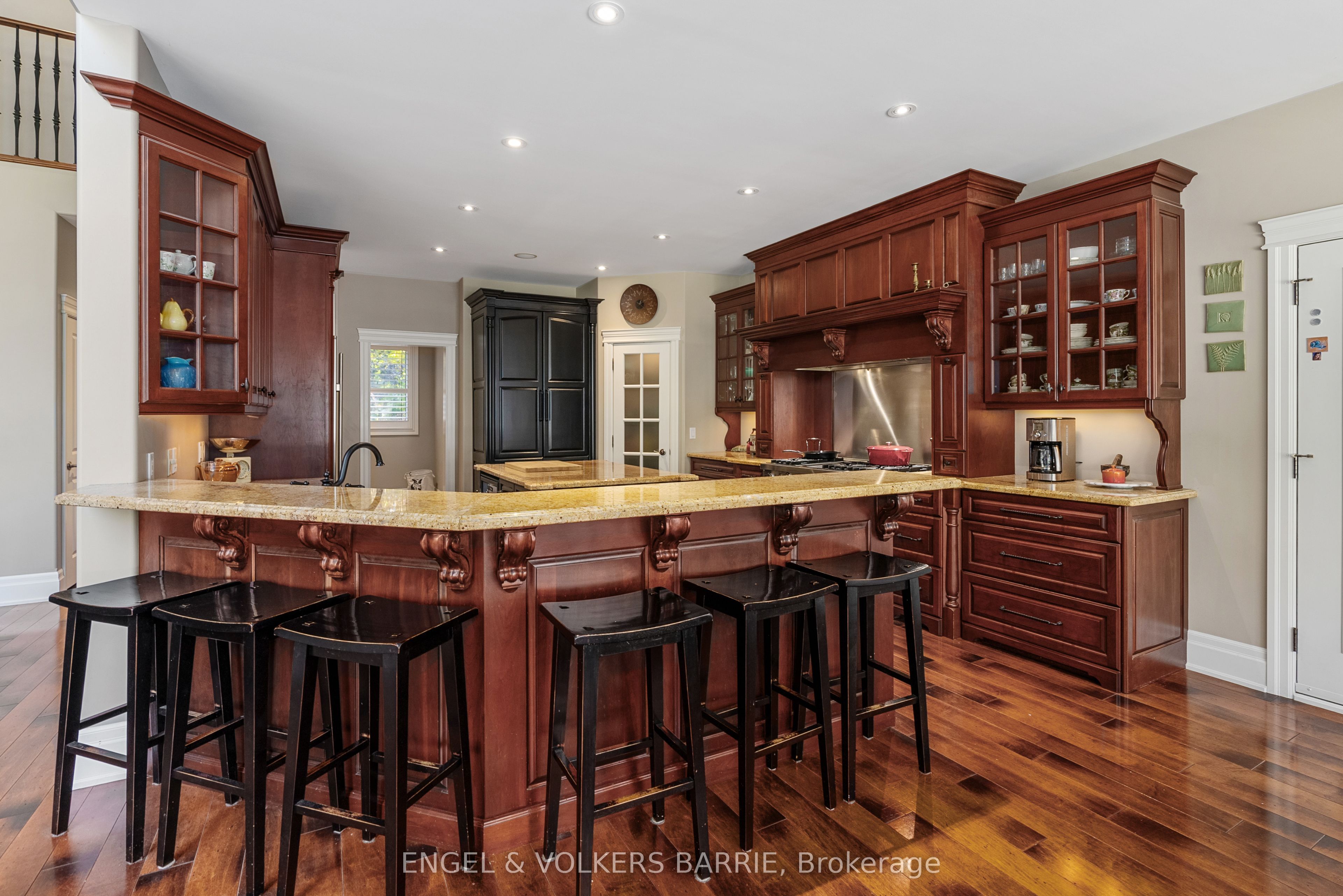 1220 Shoreview Drive Property Photo 14