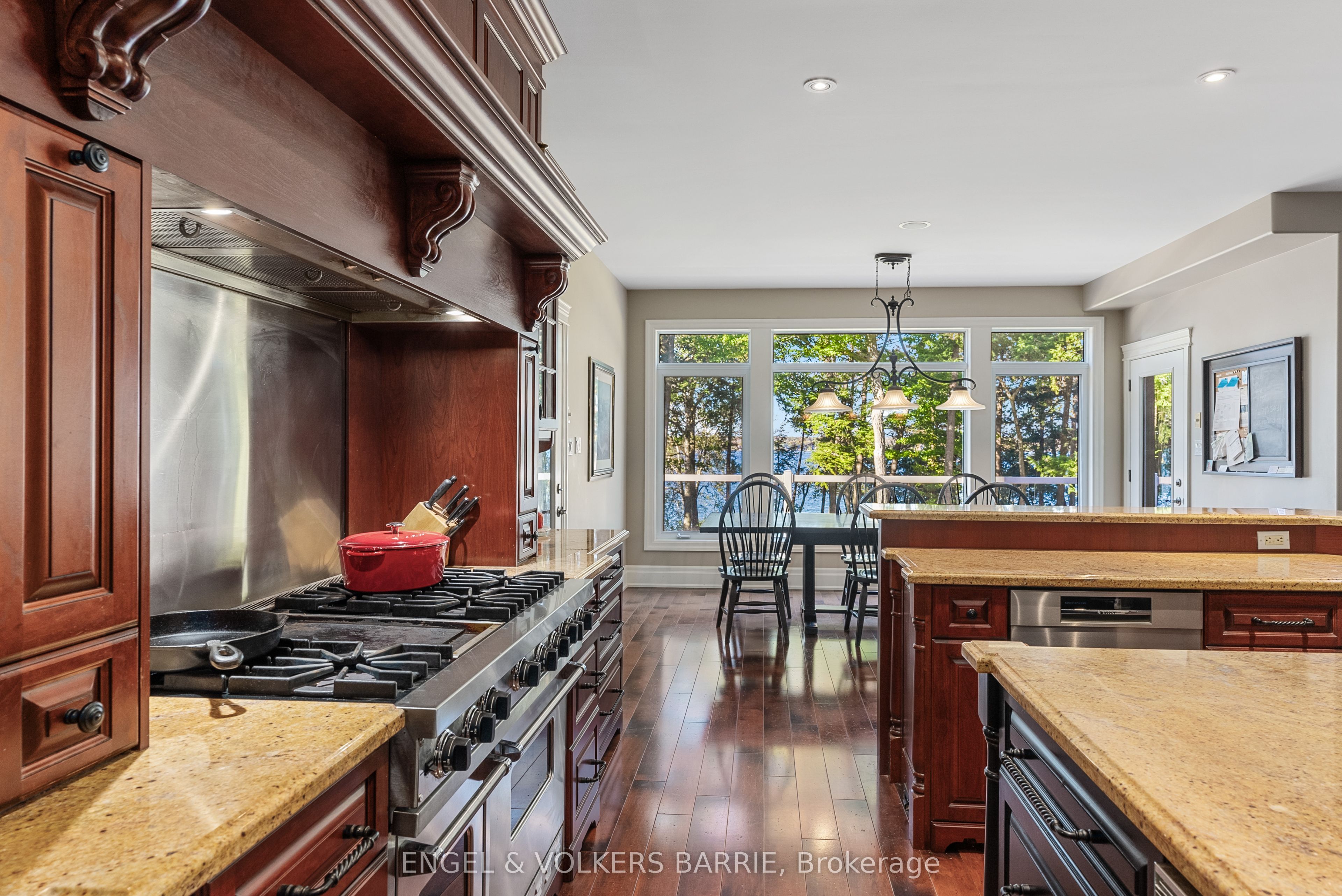 1220 Shoreview Drive Property Photo 16