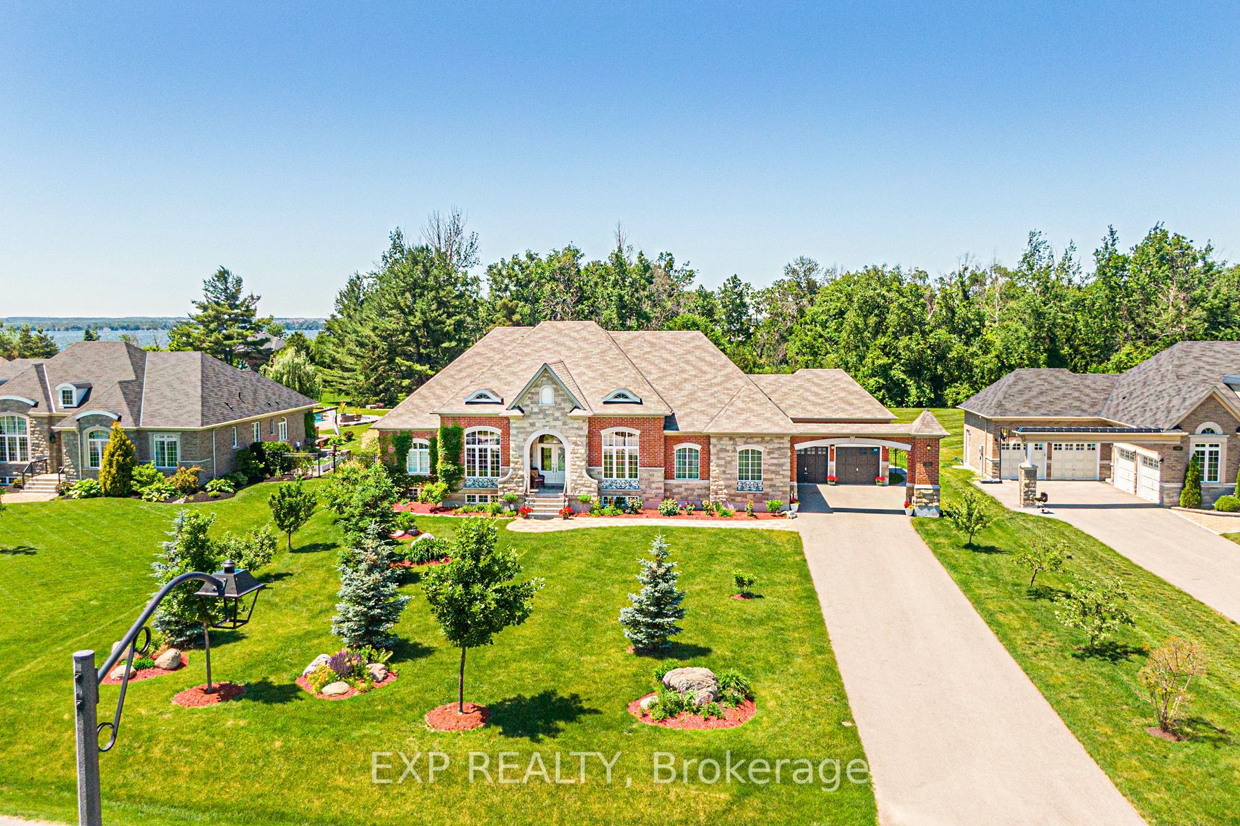 18 Wolford Court Property Photo