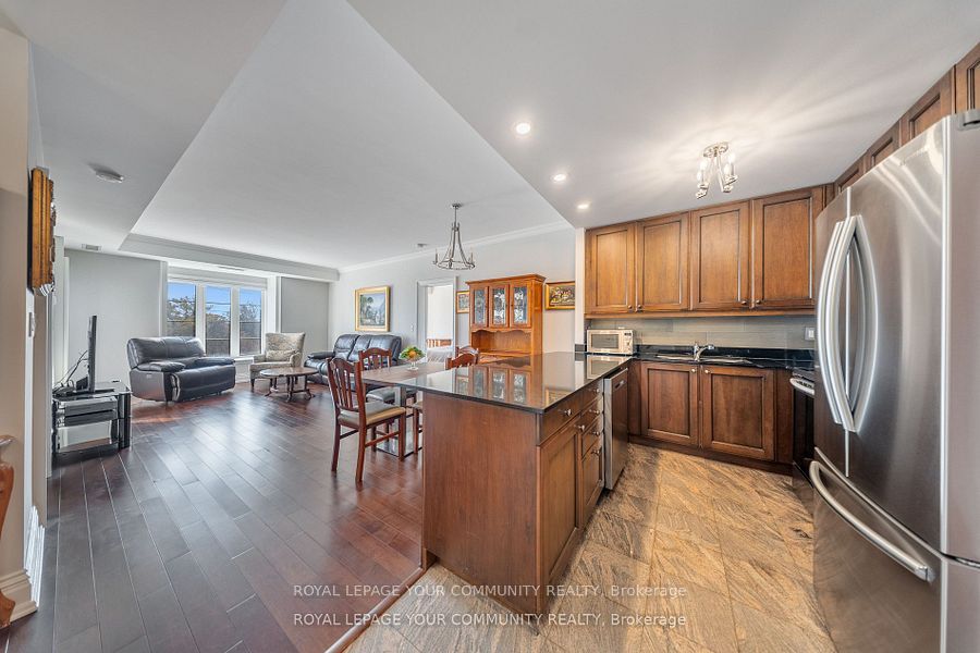 #ph 412 - 4620 Highway 7 Property Photo 4