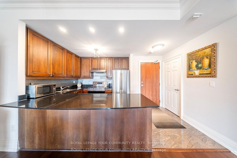 #ph 412 - 4620 Highway 7 Property Photo 9