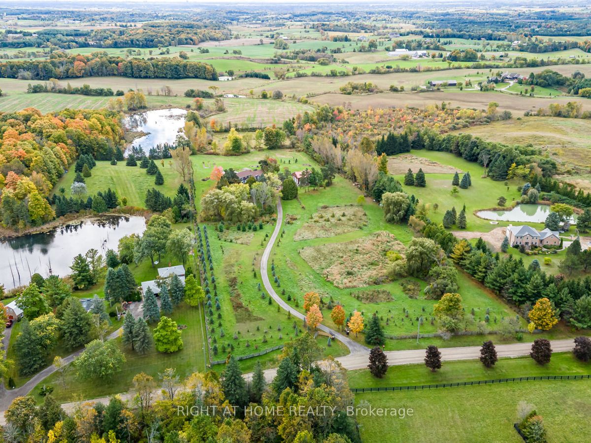 7975 18th Sideroad Property Photo