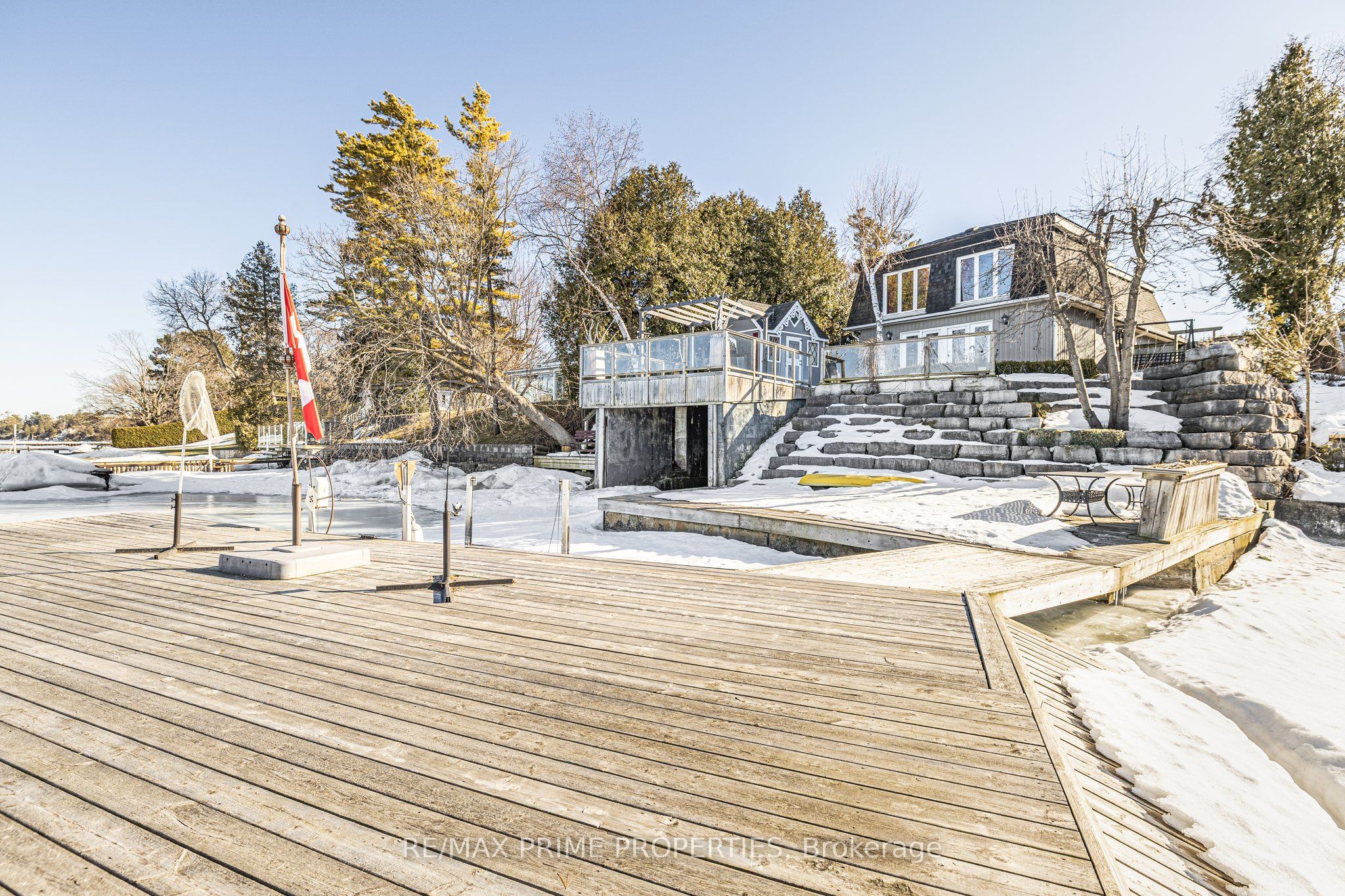 1 Cedarhurst Park Property Photo