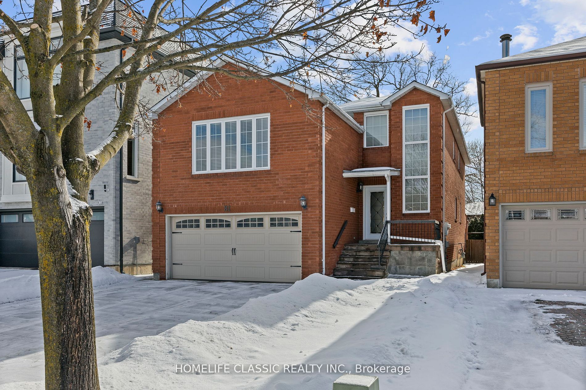 81 Pinewood Drive Property Photo 1