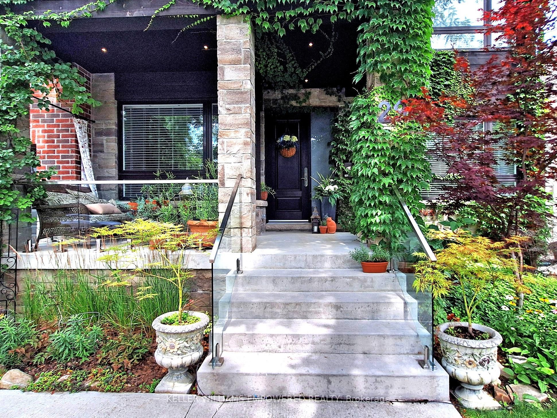 29 Bedford Park Avenue Property Photo 4
