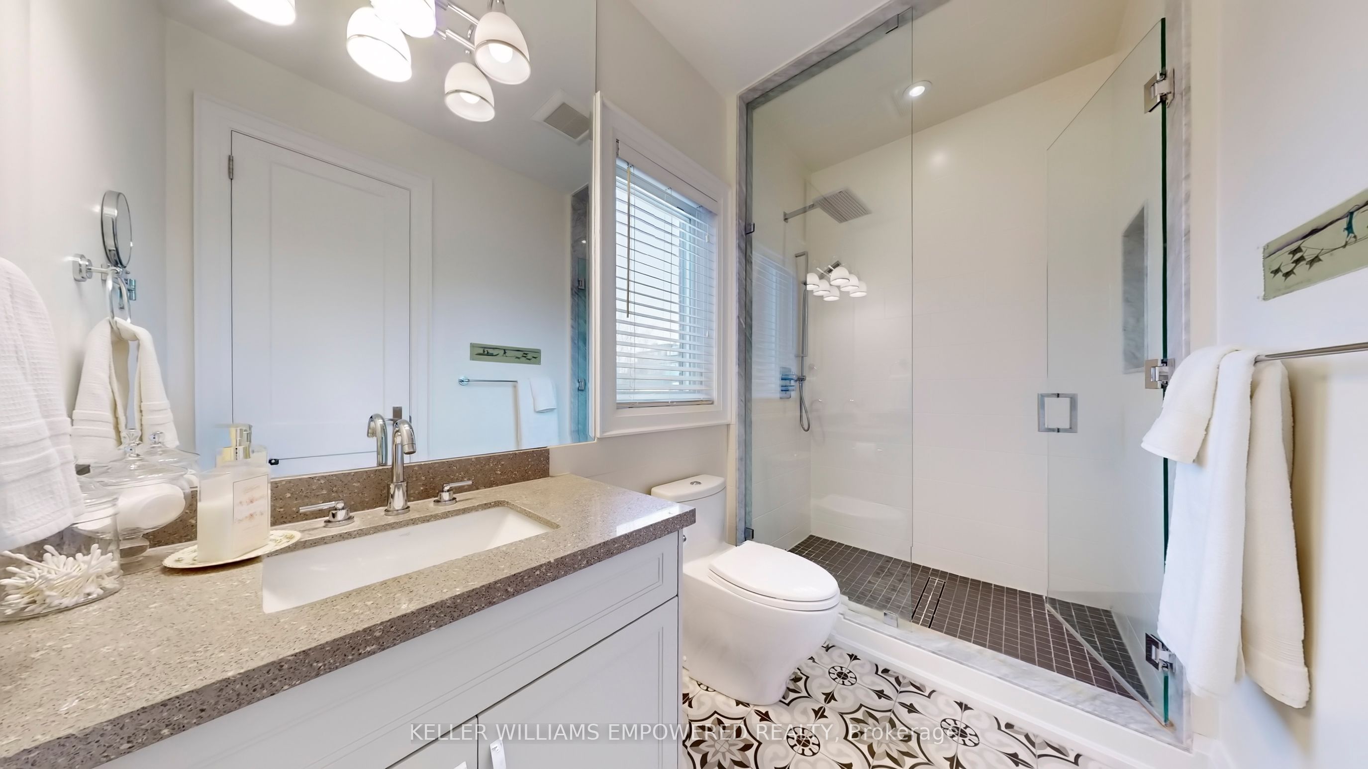 29 Bedford Park Avenue Property Photo 33