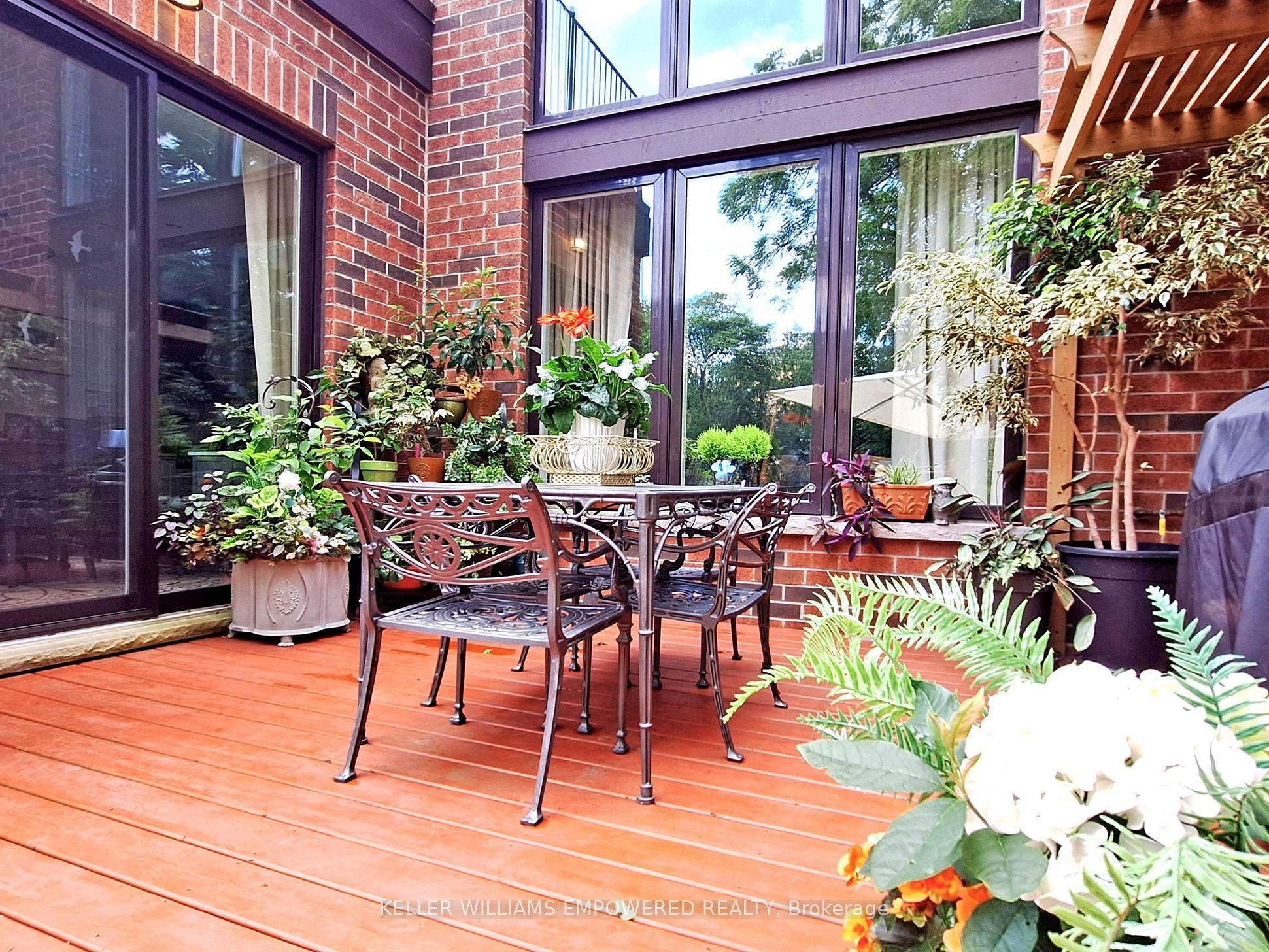 29 Bedford Park Avenue Property Photo 43
