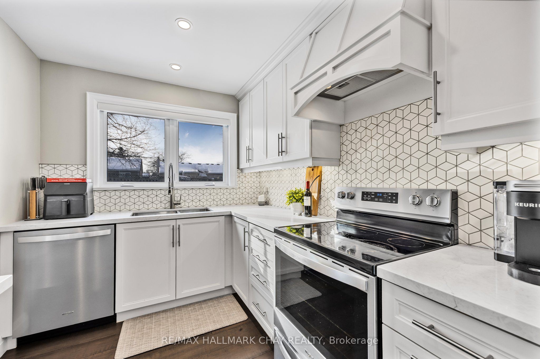 24 Plank Road Property Photo 7