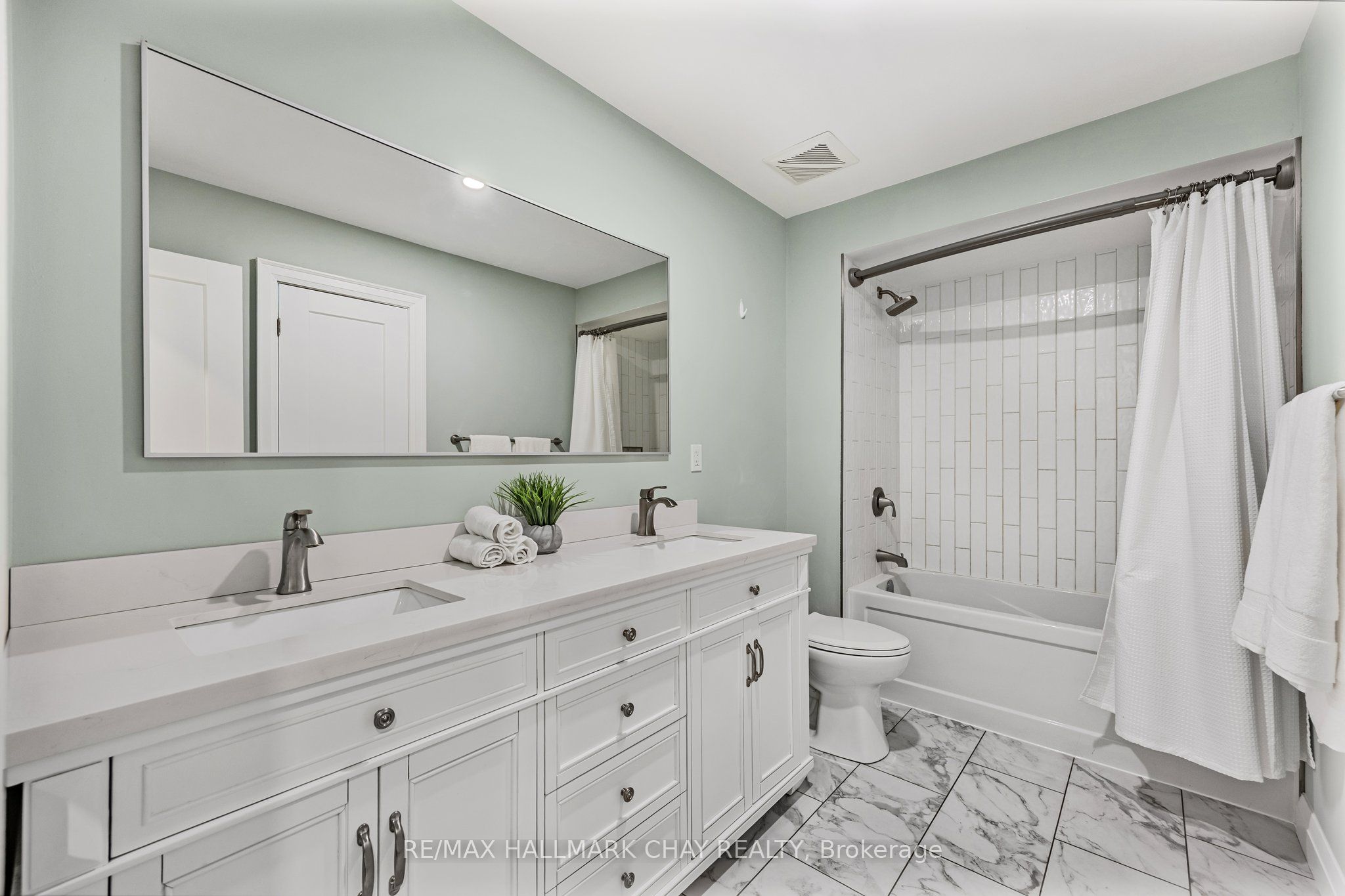 24 Plank Road Property Photo 15