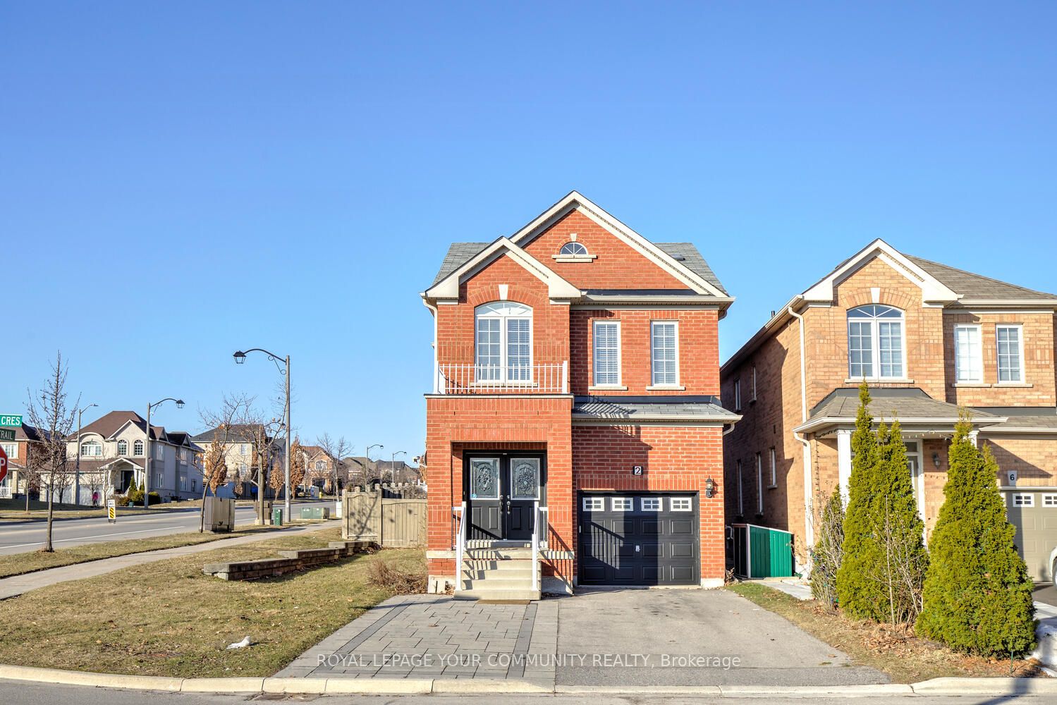 2 Catalpa Cres Property Photo