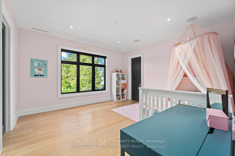 108 Hollingsworth Drive Property Photo 28
