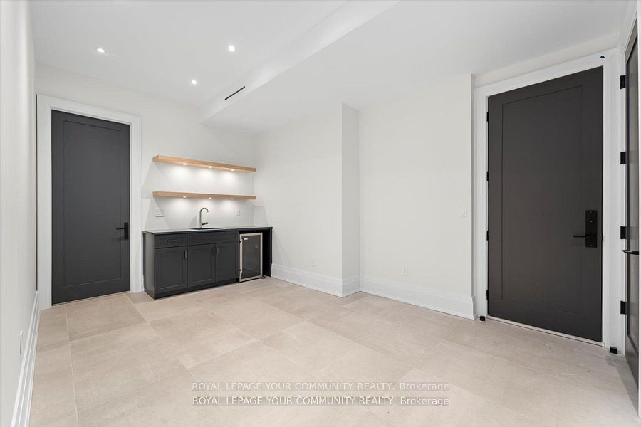 108 Hollingsworth Drive Property Photo 33