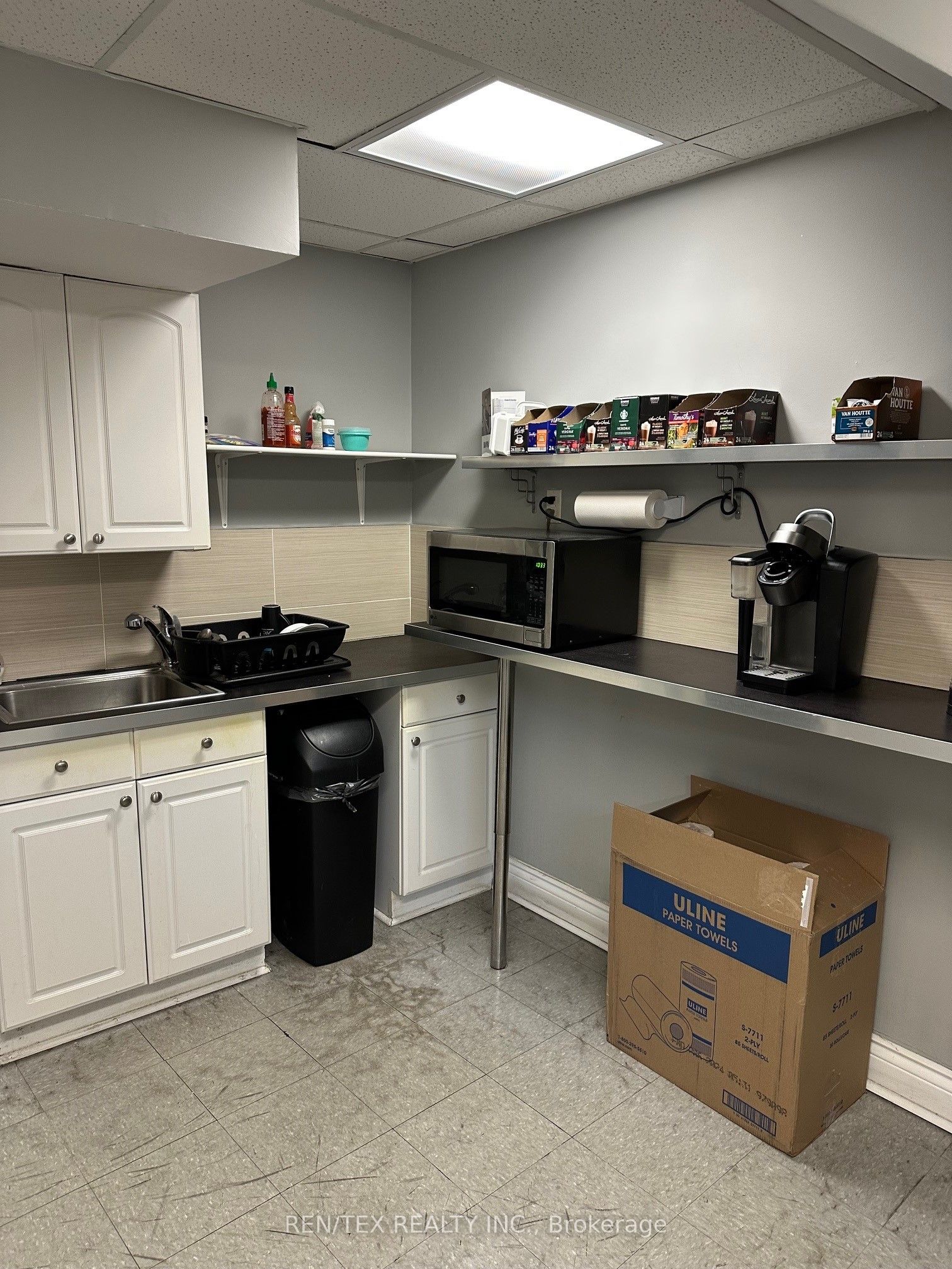 #19 - 115 Woodstream Boulevard Property Photo 2