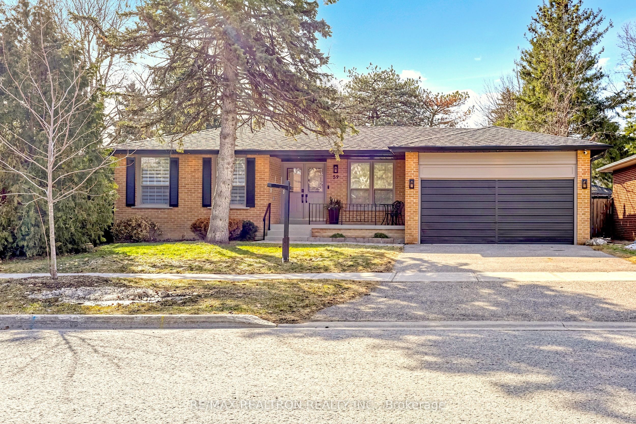 59 Fairway Drive Property Photo