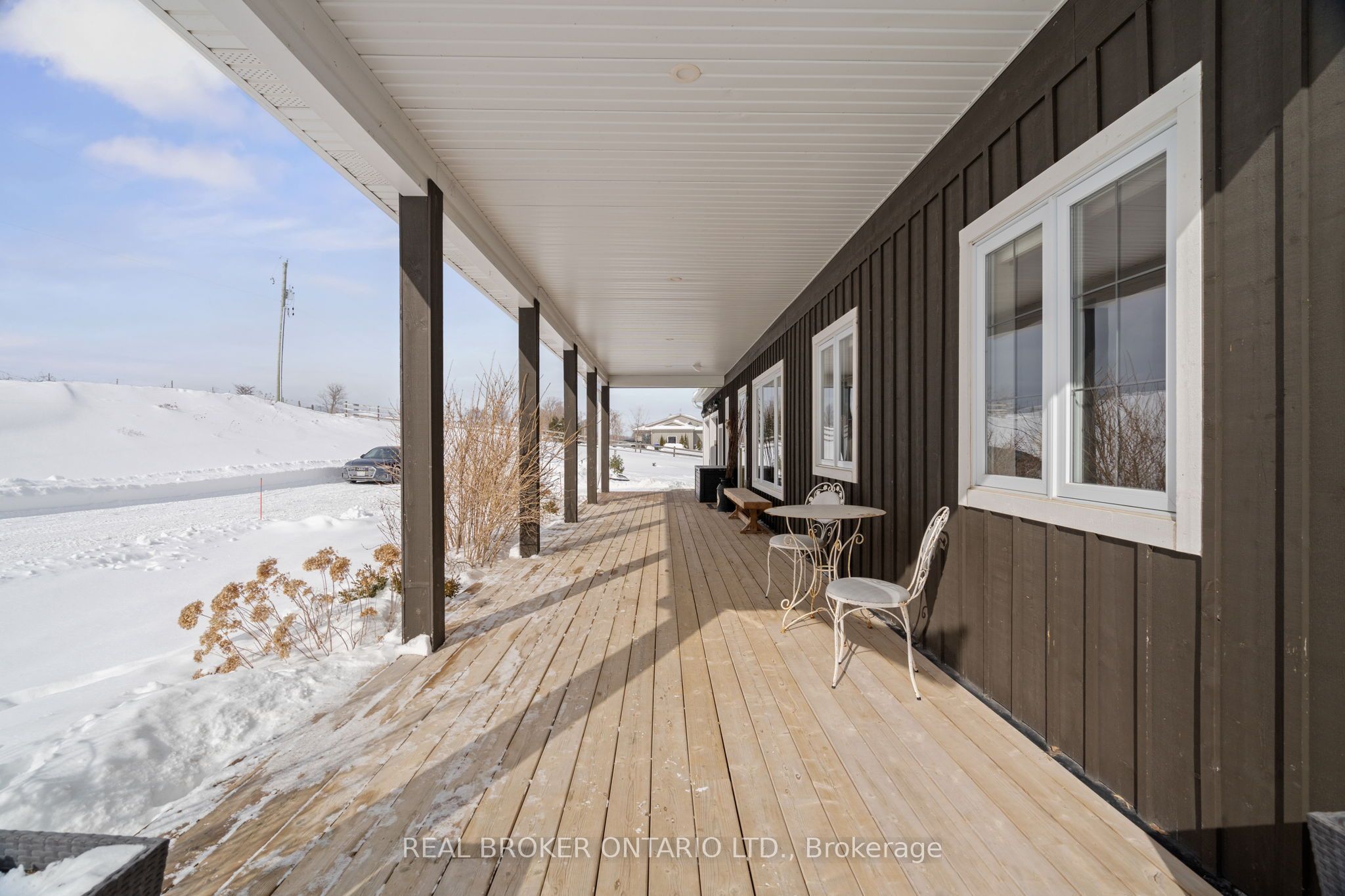 9194 Tandragee Road Property Photo 3