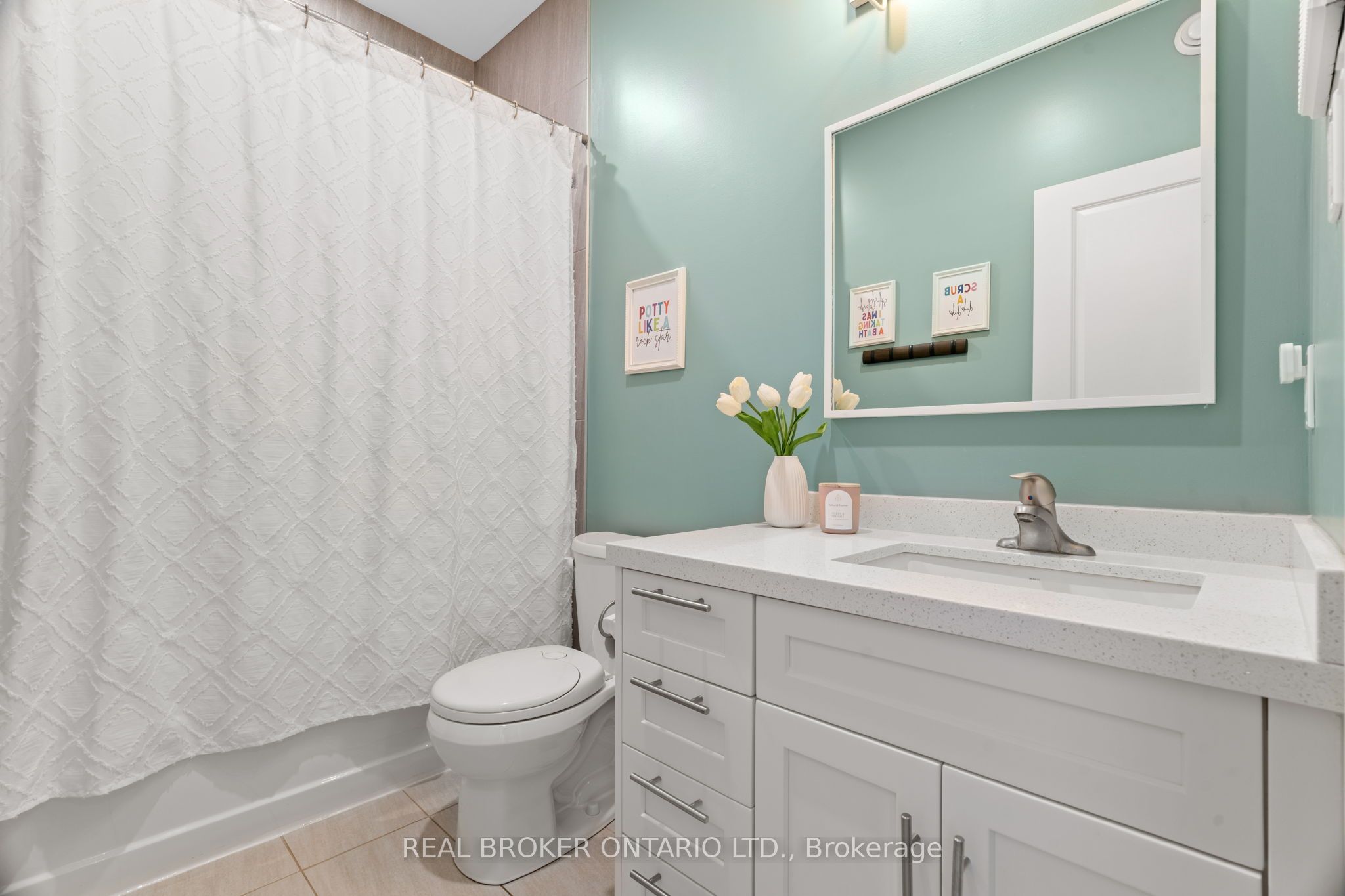 9194 Tandragee Road Property Photo 26