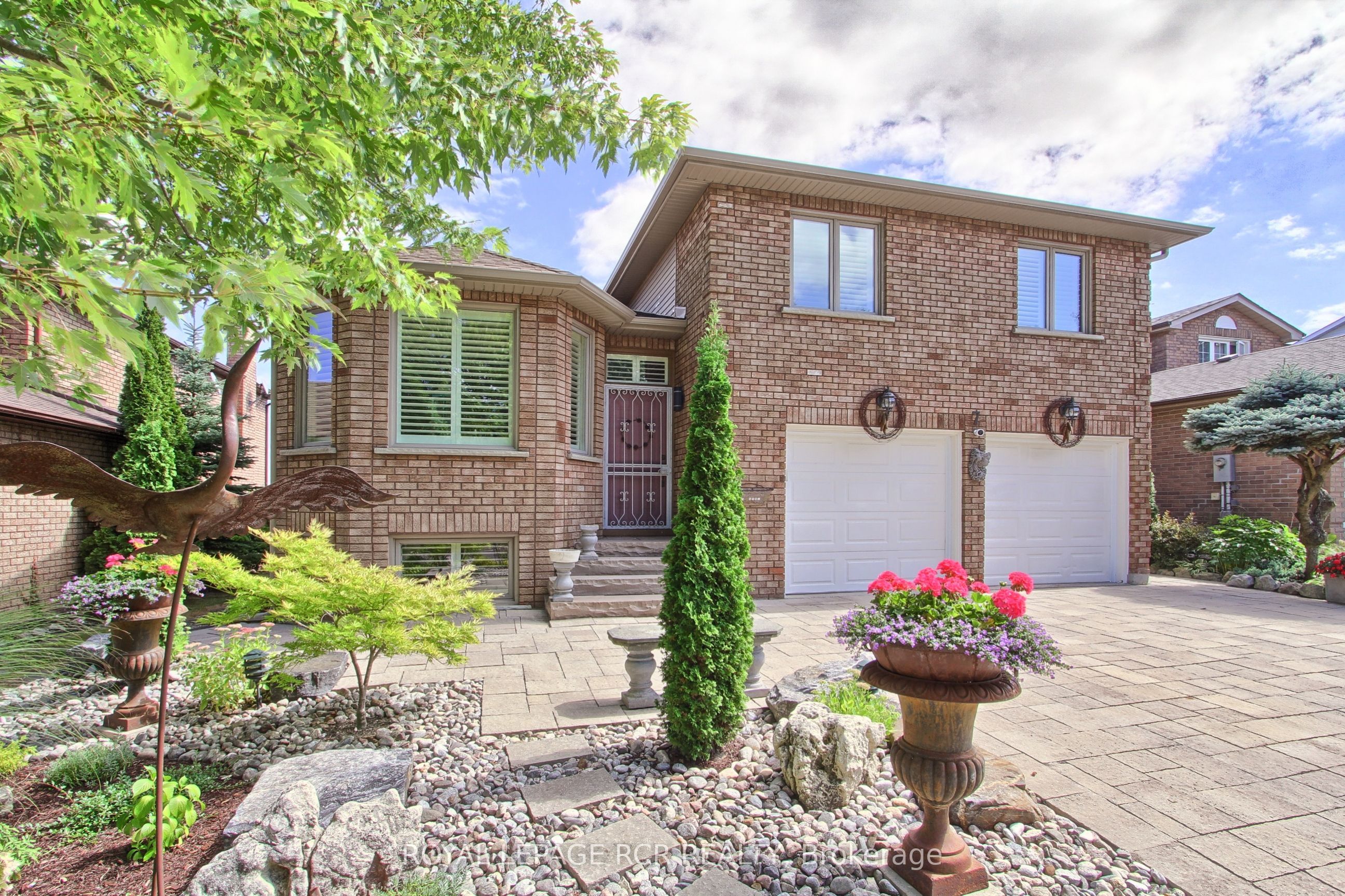 7 Hulst Drive Property Photo