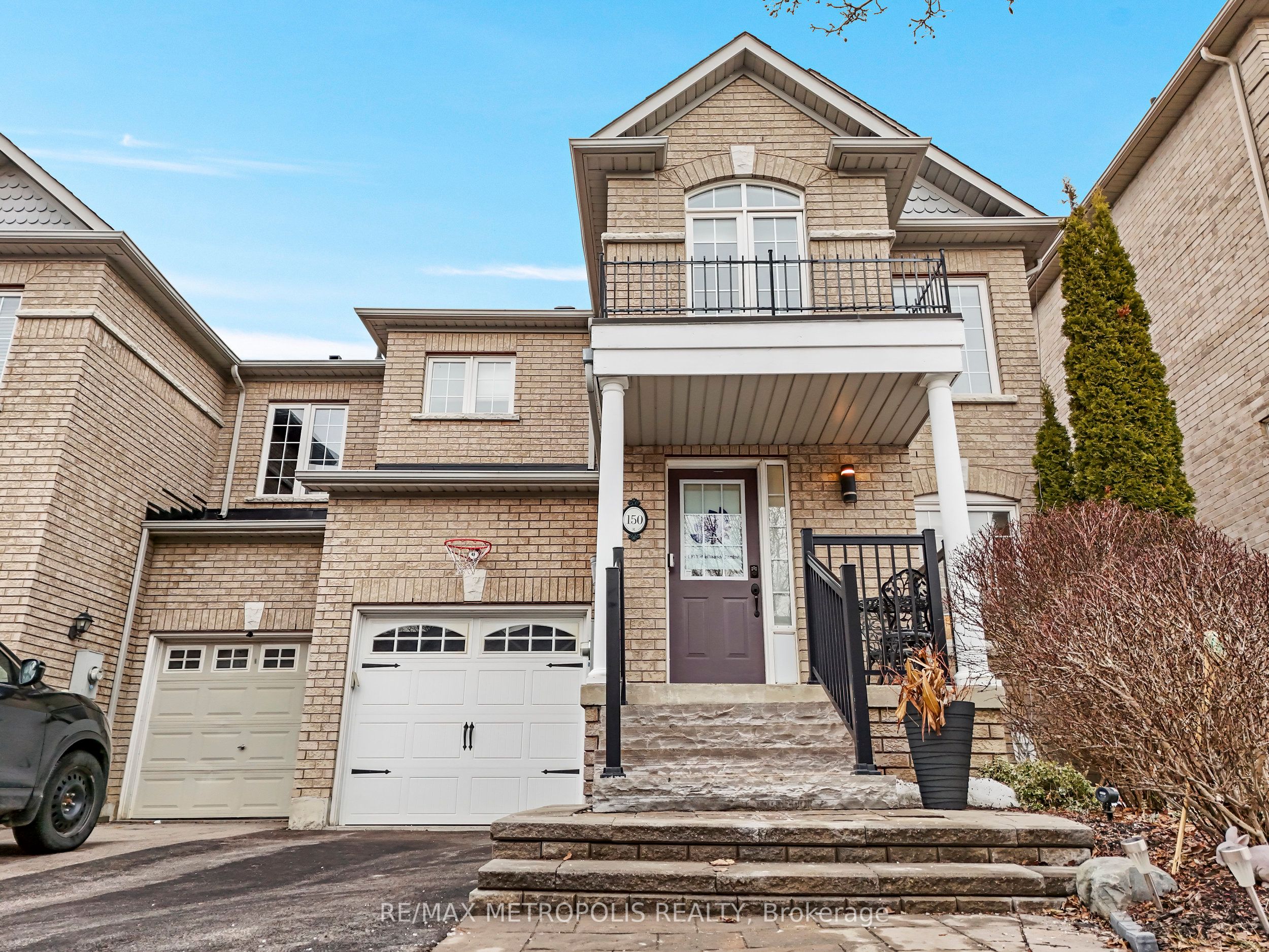 150 Matthew Boyd Crescent Property Photo