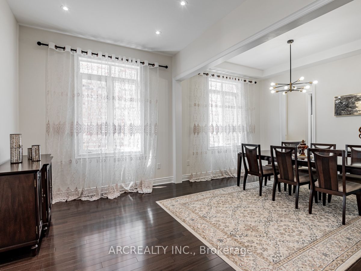 150 Chatfield Drive Property Photo 6