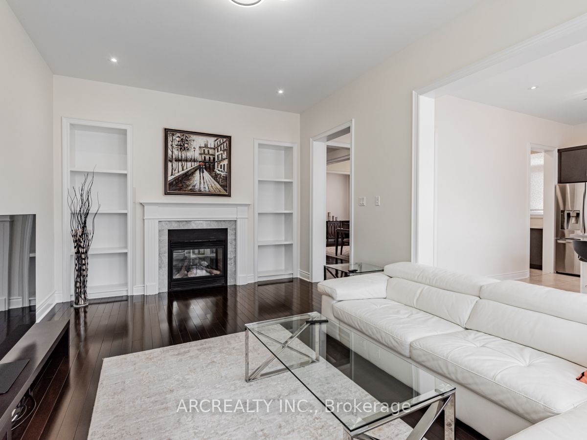150 Chatfield Drive Property Photo 11
