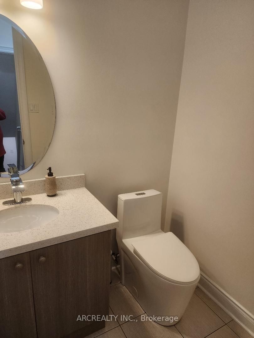 150 Chatfield Drive Property Photo 27