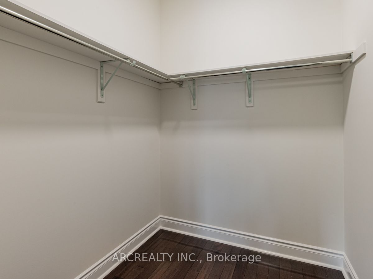 150 Chatfield Drive Property Photo 31