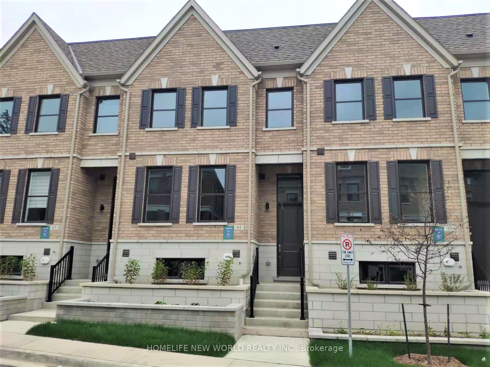 Maple Real Estate Listings Main Image