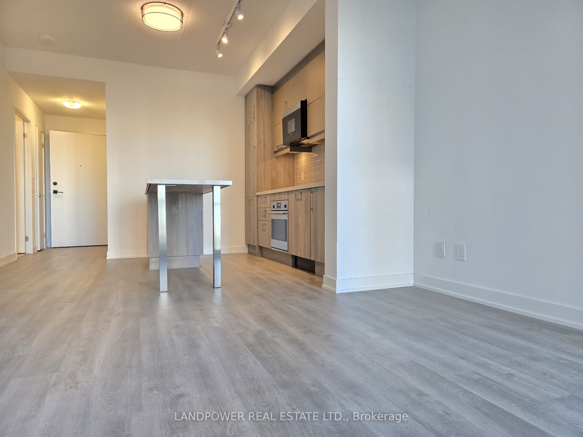 #1304 - 8119 Birchmount Road Property Photo
