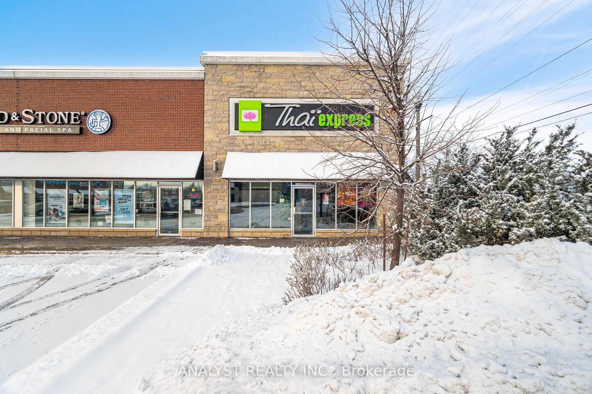 #bdg F #3 - 3621 Major Mackenzie Drive Property Photo