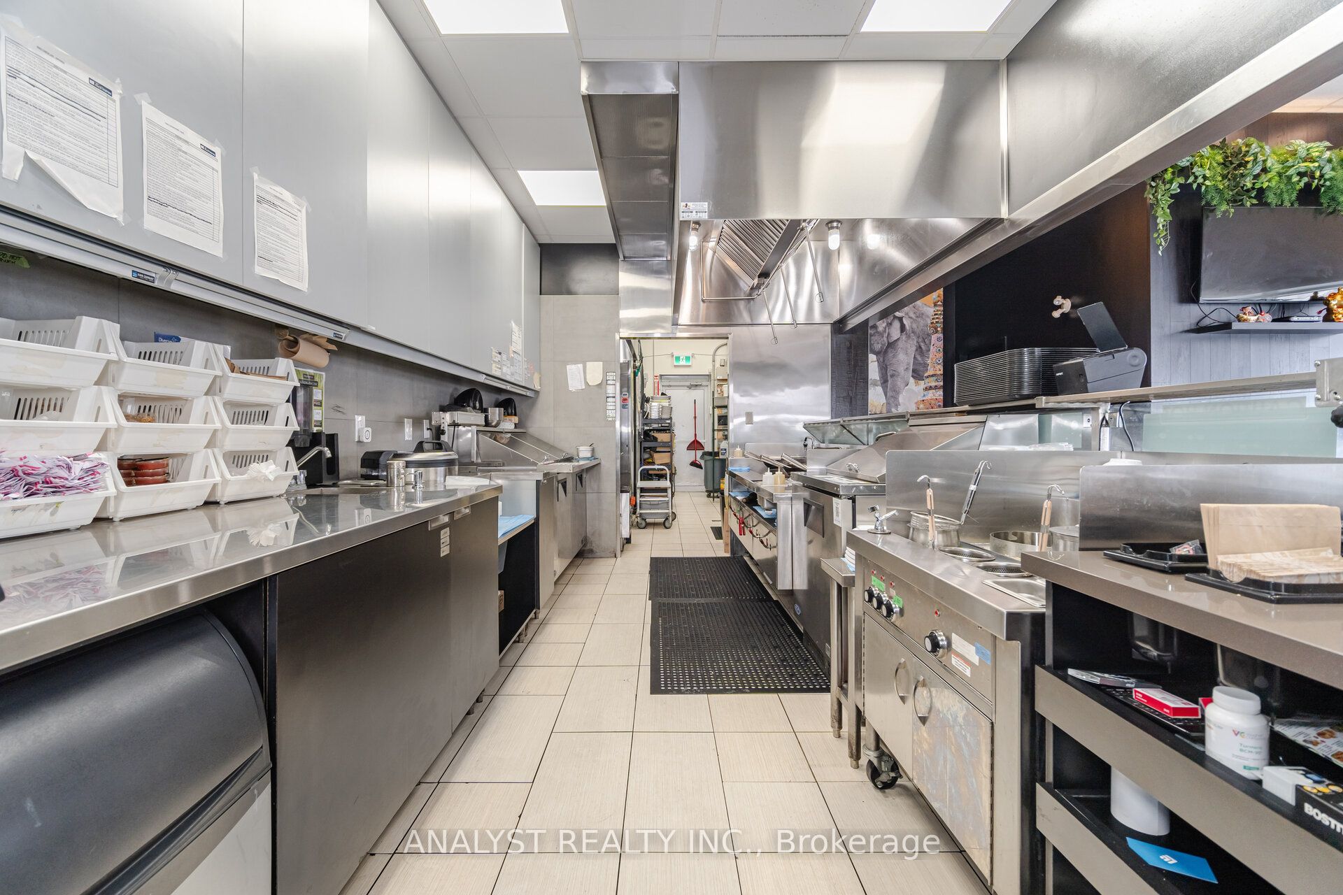 #bdg F #3 - 3621 Major Mackenzie Drive Property Photo 15