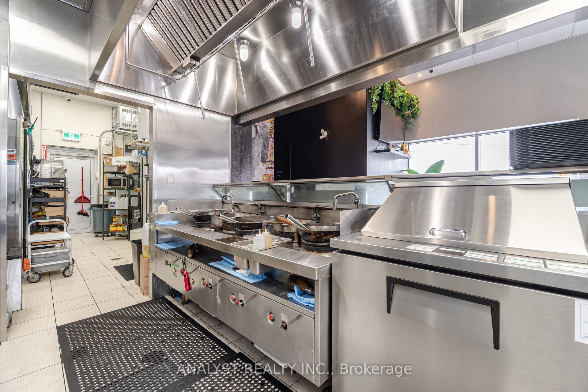 #bdg F #3 - 3621 Major Mackenzie Drive Property Photo 17