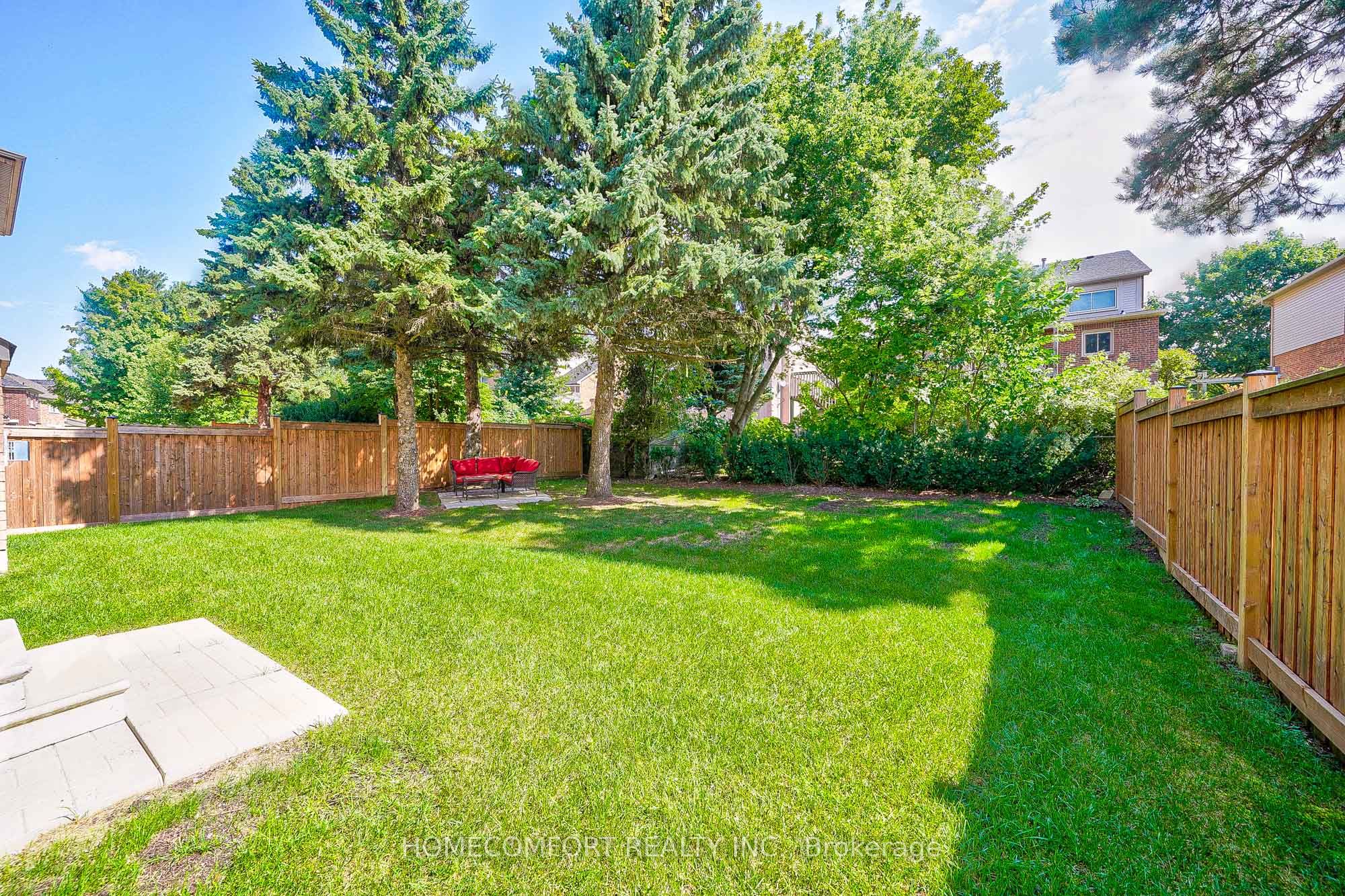 99 Mitchell Place Property Photo 29