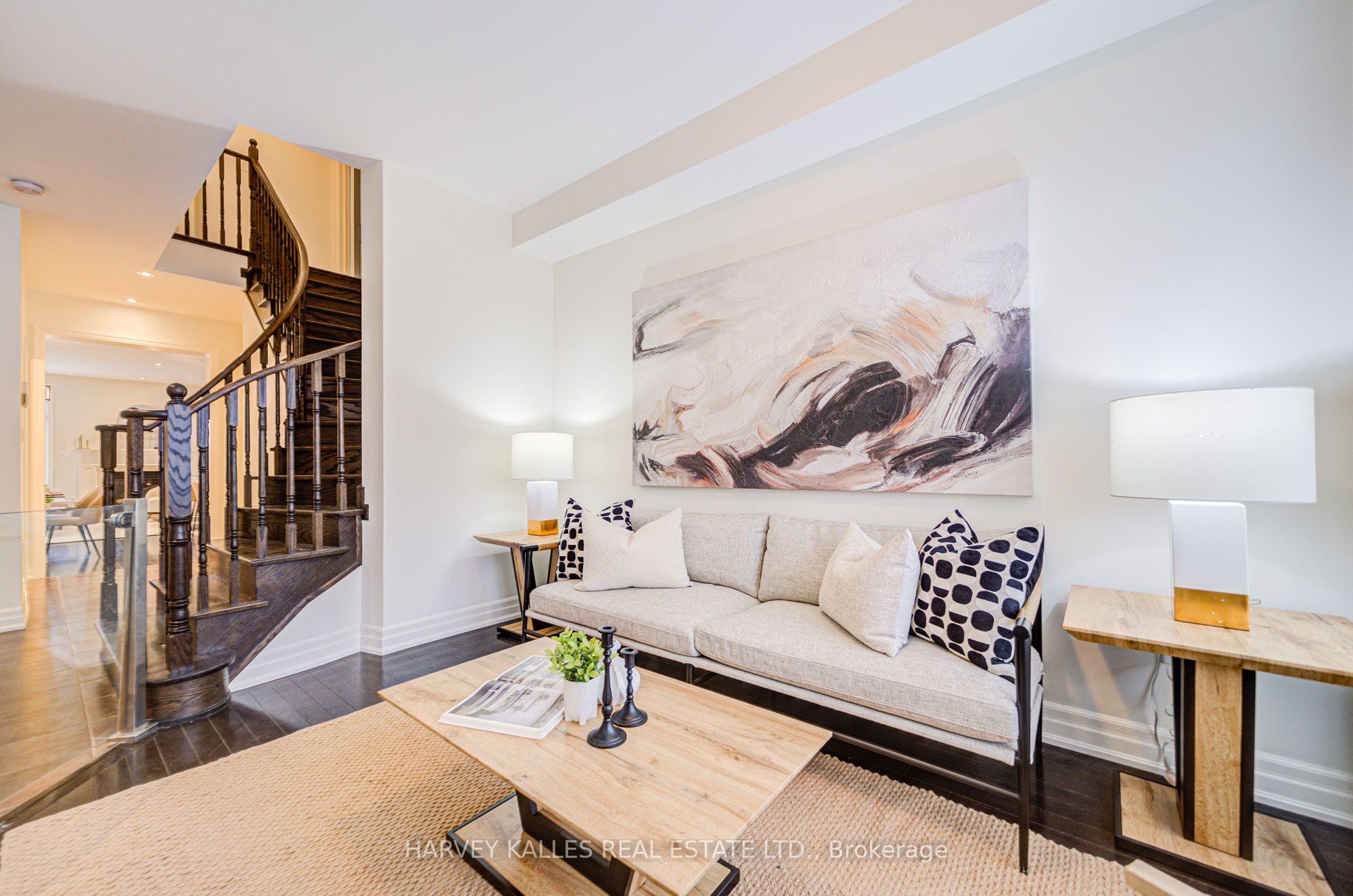 20 Claudview Street Property Photo 10