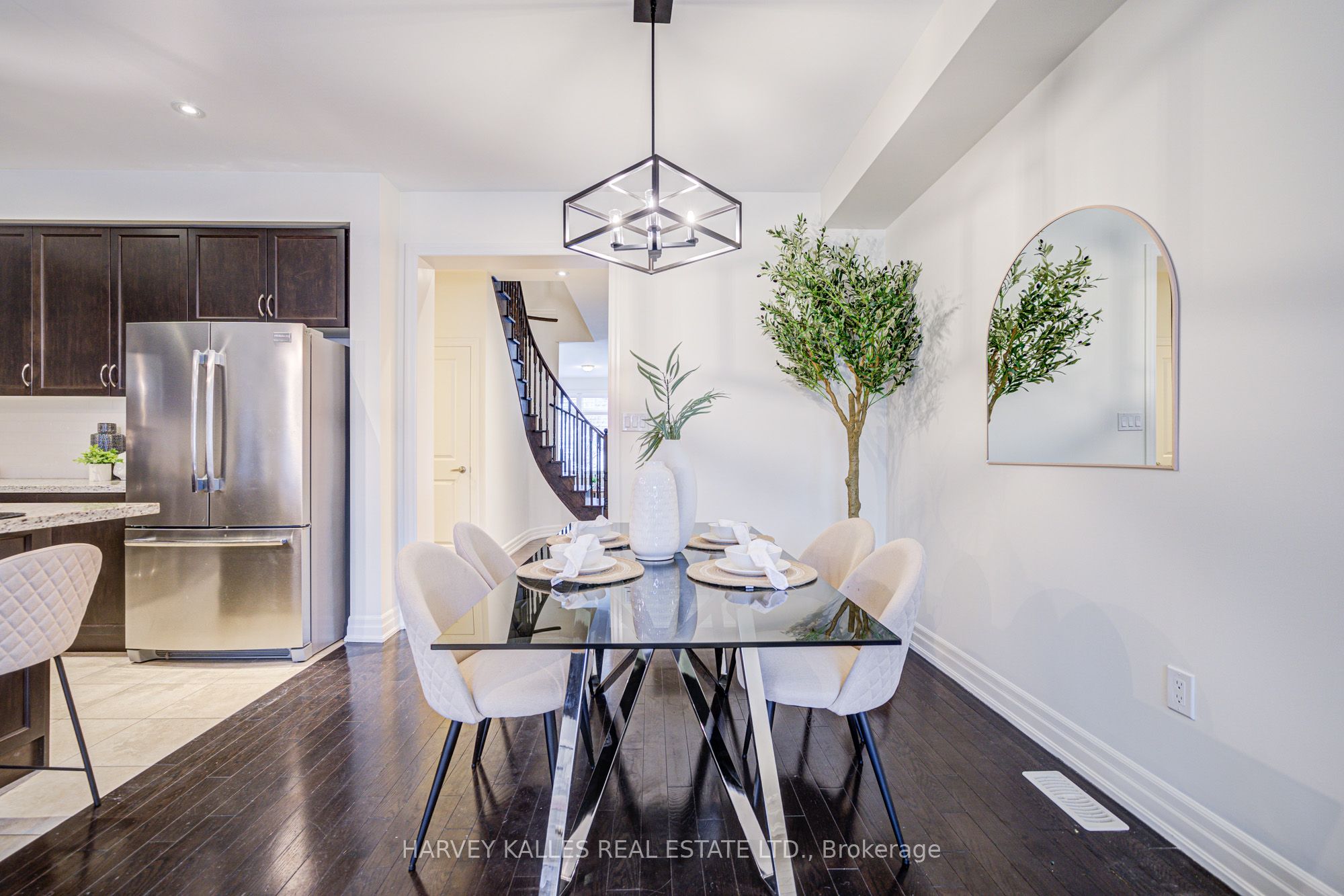 20 Claudview Street Property Photo 18