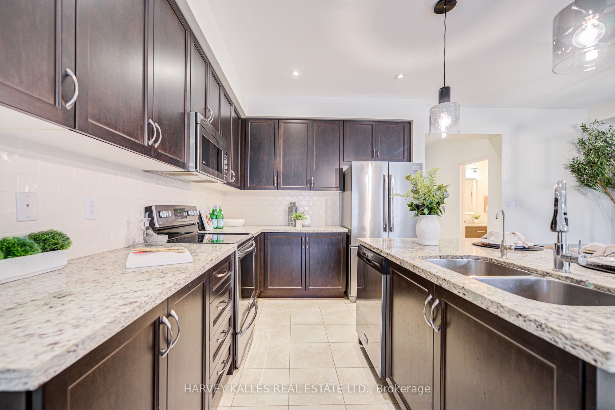 20 Claudview Street Property Photo 22