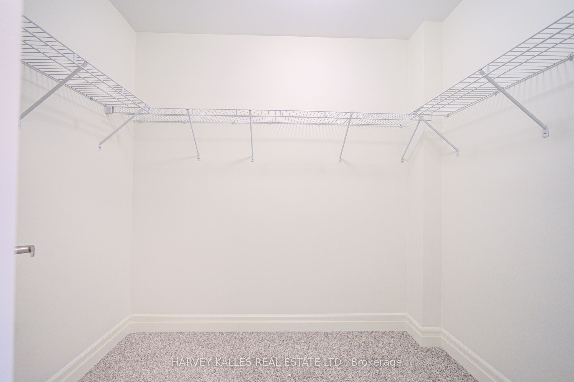 20 Claudview Street Property Photo 39
