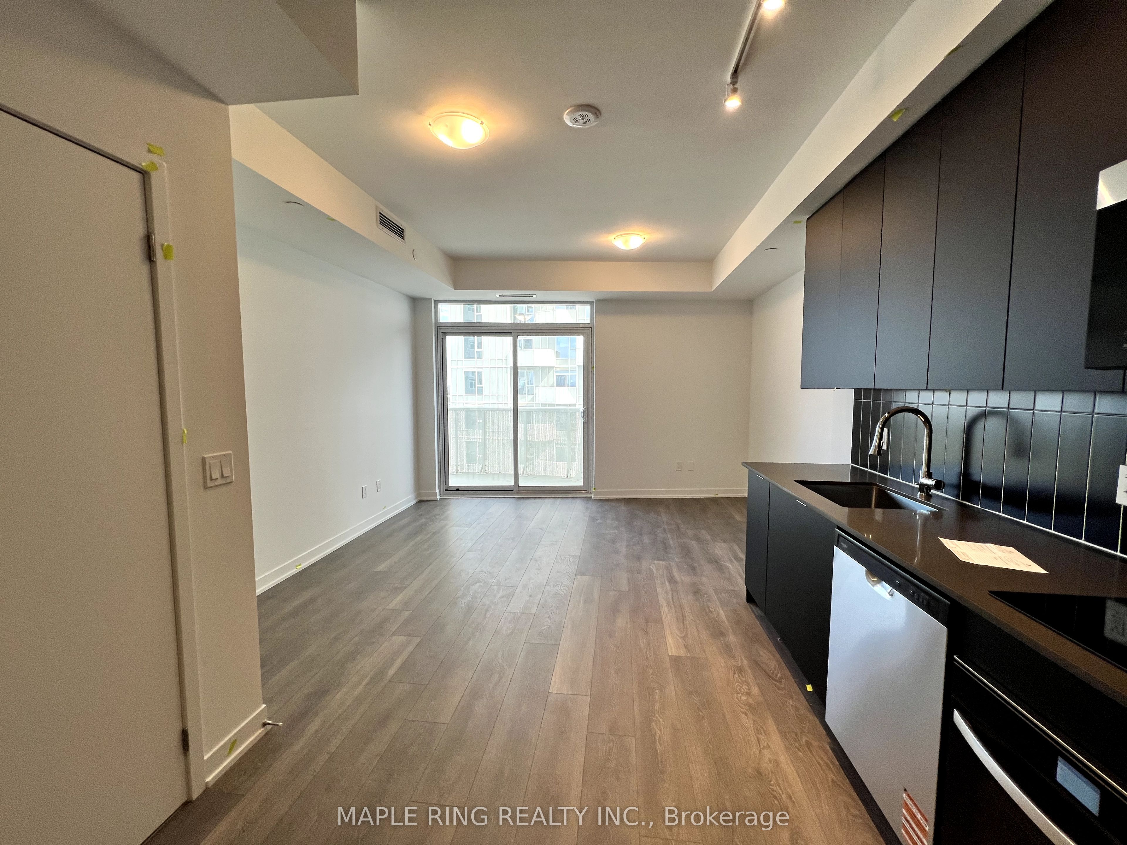 #1215 - 10 Abeja Street Property Photo 1
