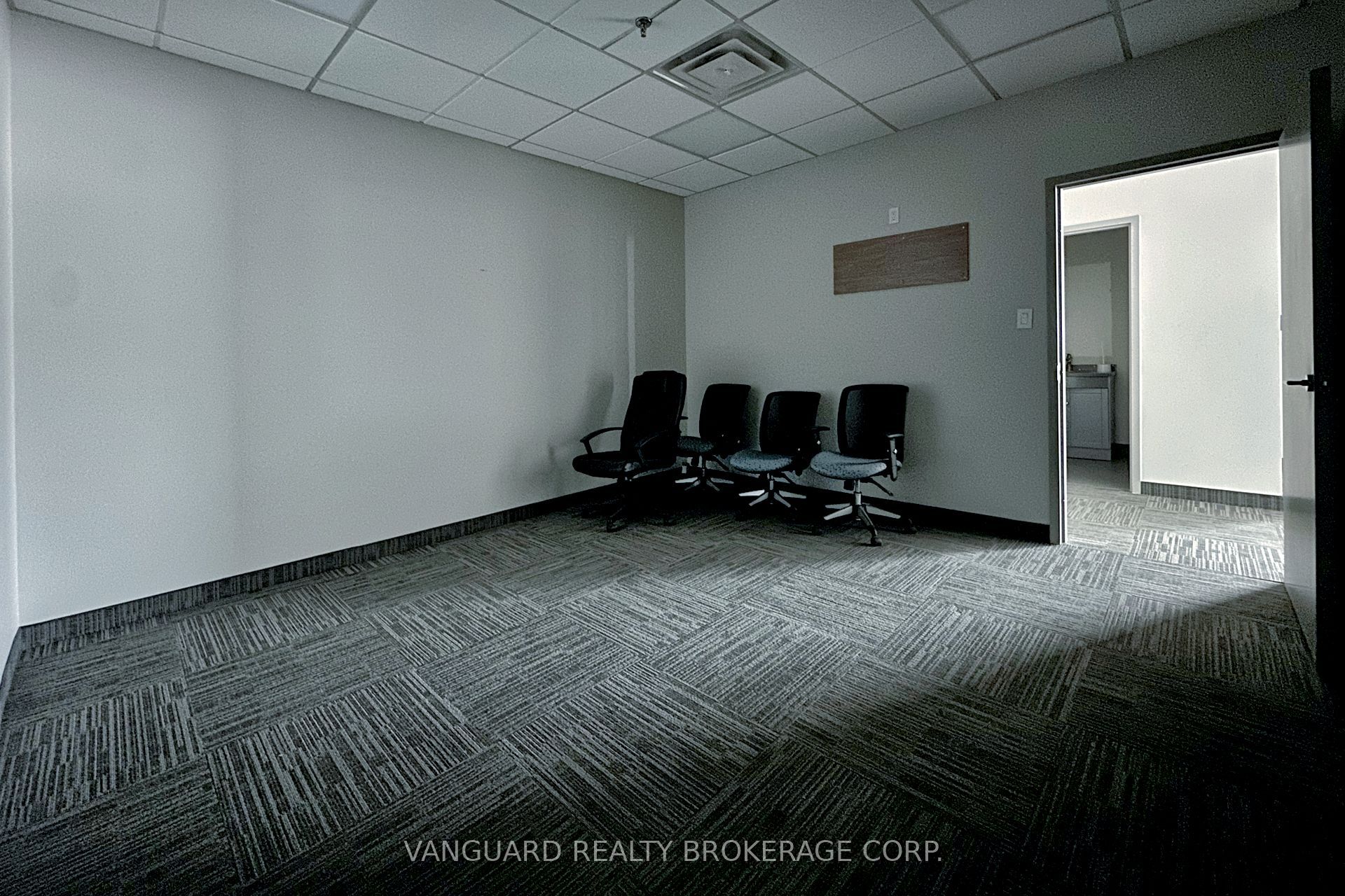 #1a-2a - 55 Regalcrest Court Property Photo 31